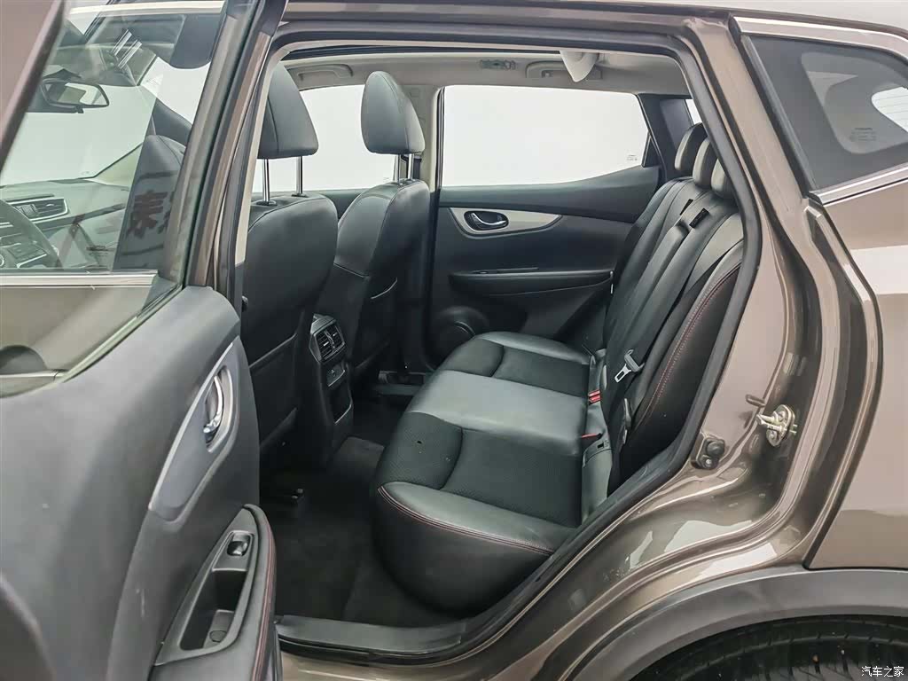 Nissan Qashqai, 2020 15