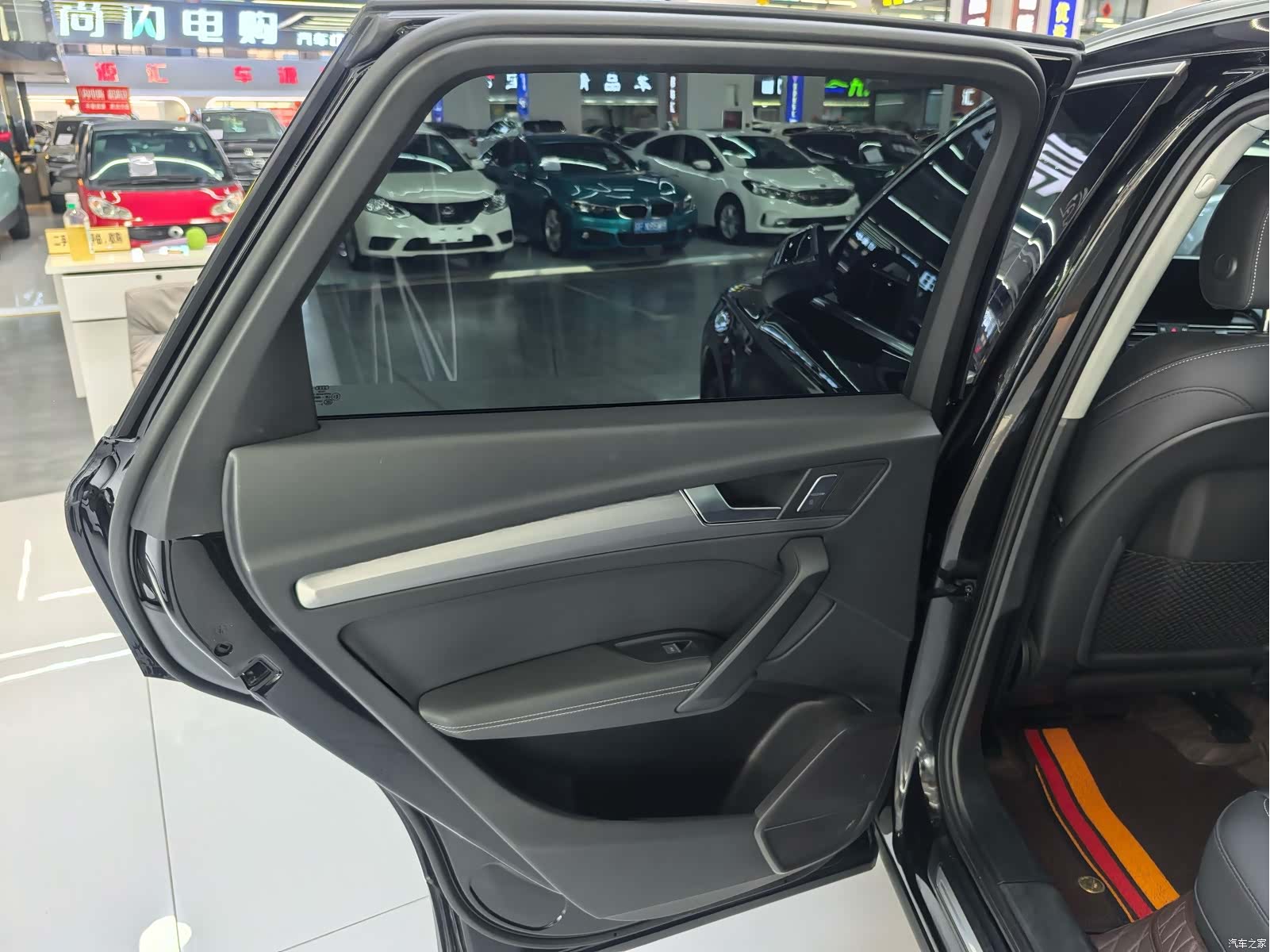Audi Q5L, 2024 9
