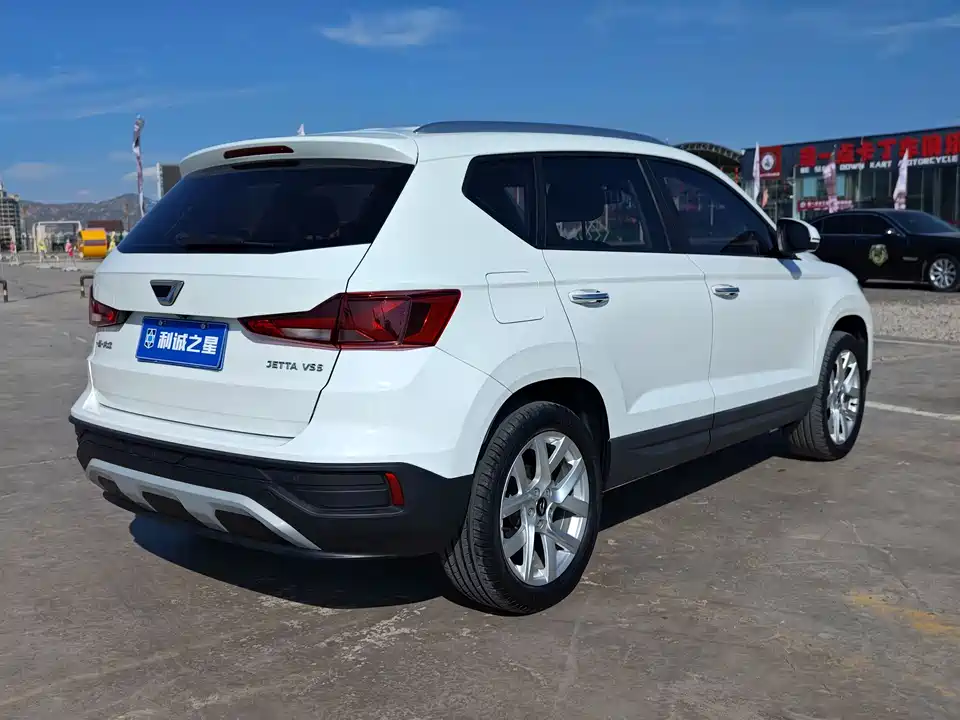 Jetta VS5