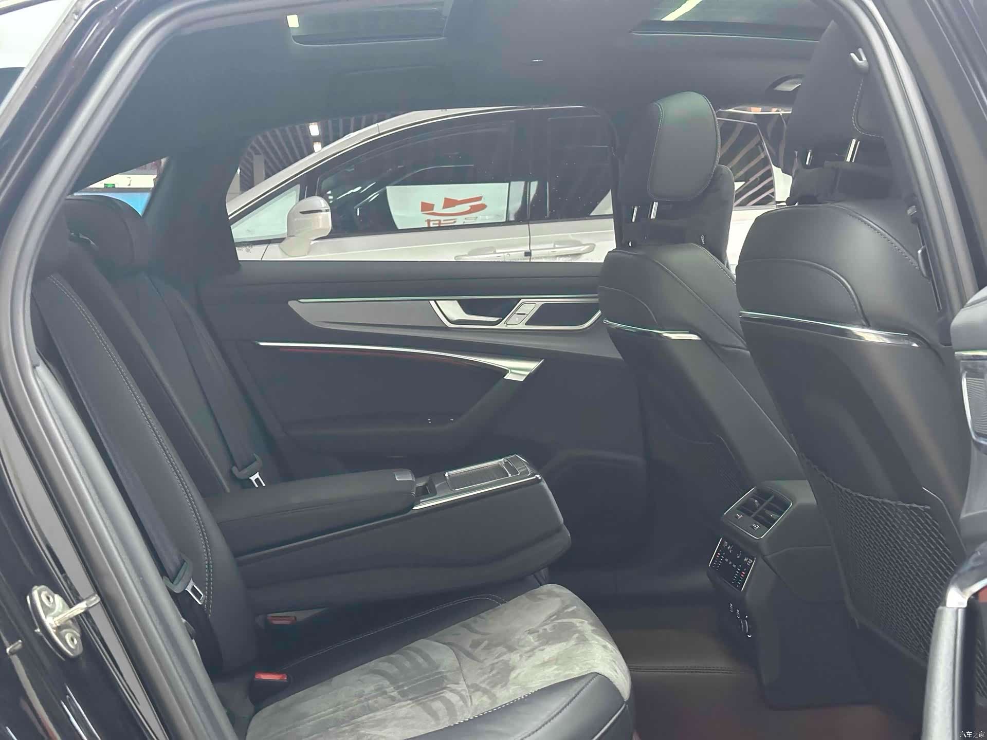 Audi A6L, 2024 13