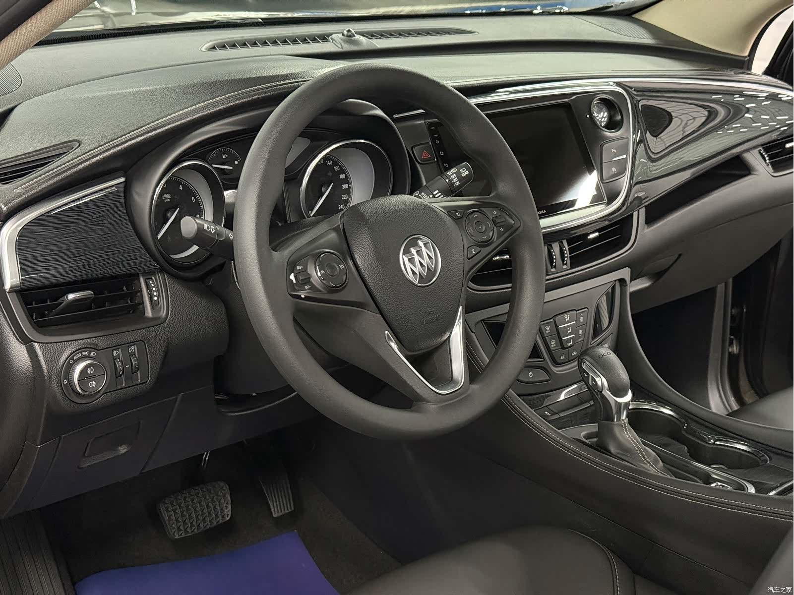 Buick Envision Plus, 2017 7