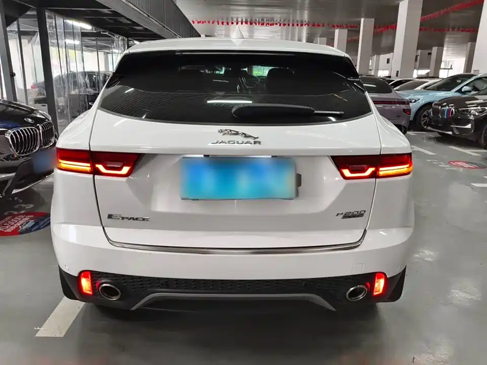 Jaguar E-PACE
