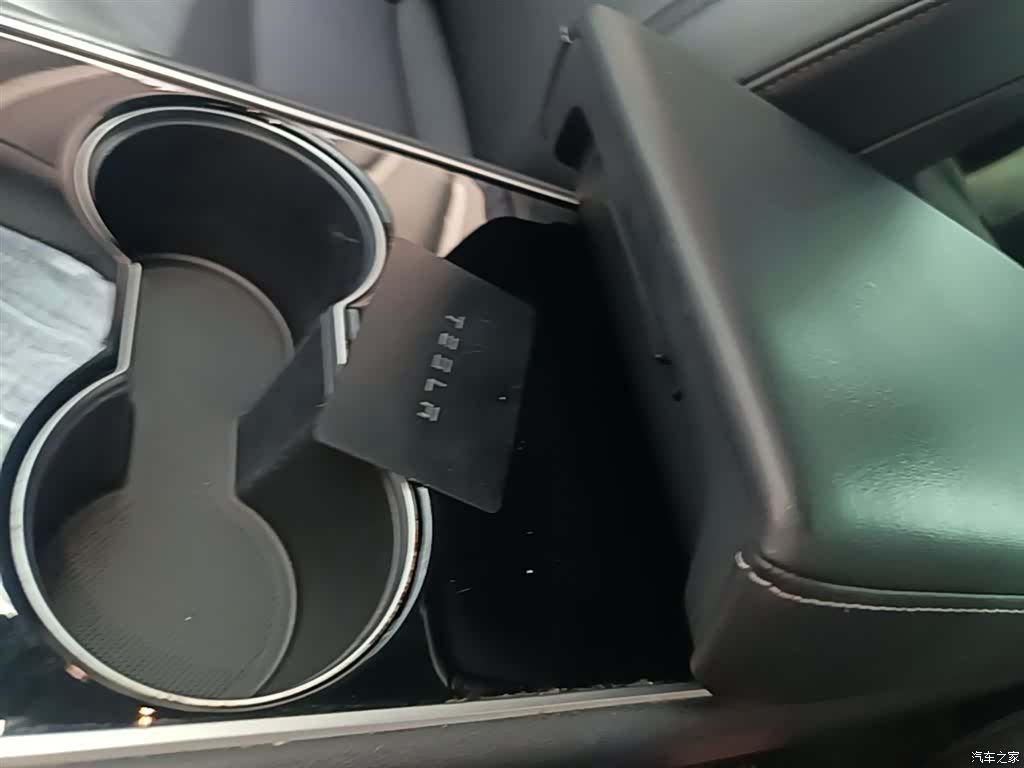 Tesla Model 3, 2020 9