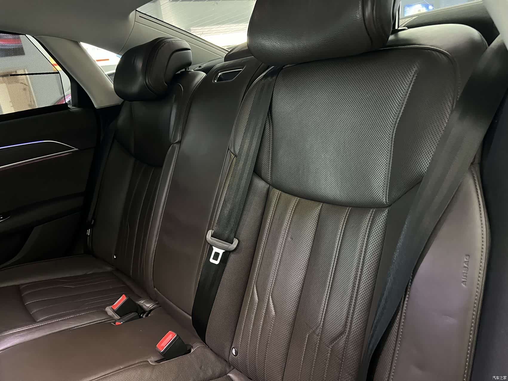 Audi A8L, 2020 10