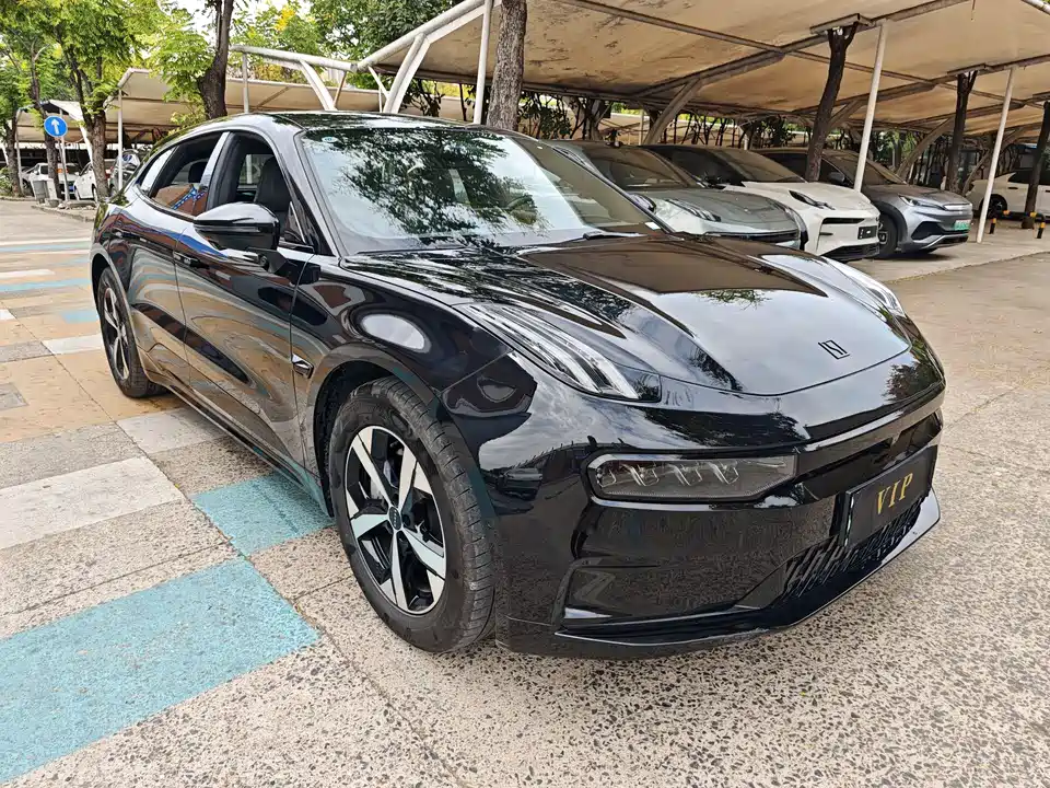 Zeekr 001