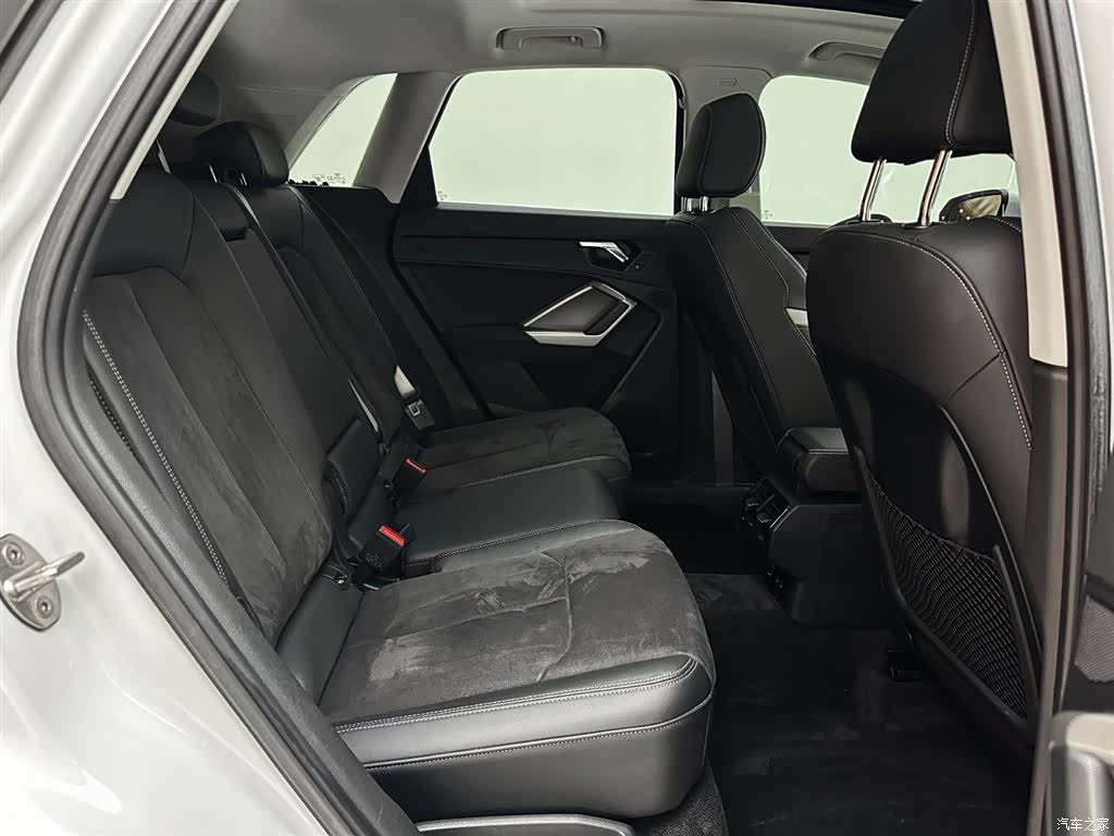 Audi Q3, 2022 20