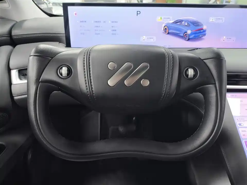 IM Motors Zhiji LS6 IM Motors Zhiji LS6
