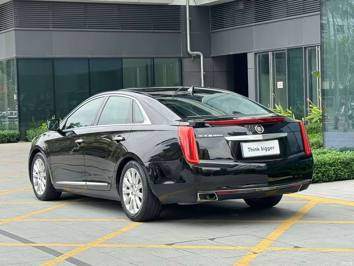 Cadillac XTS, 2015 7