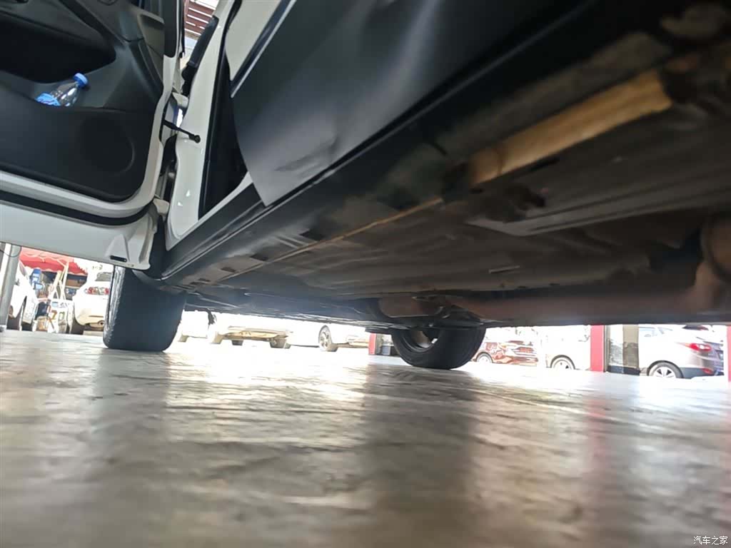 Ford Kuga, 2014 22