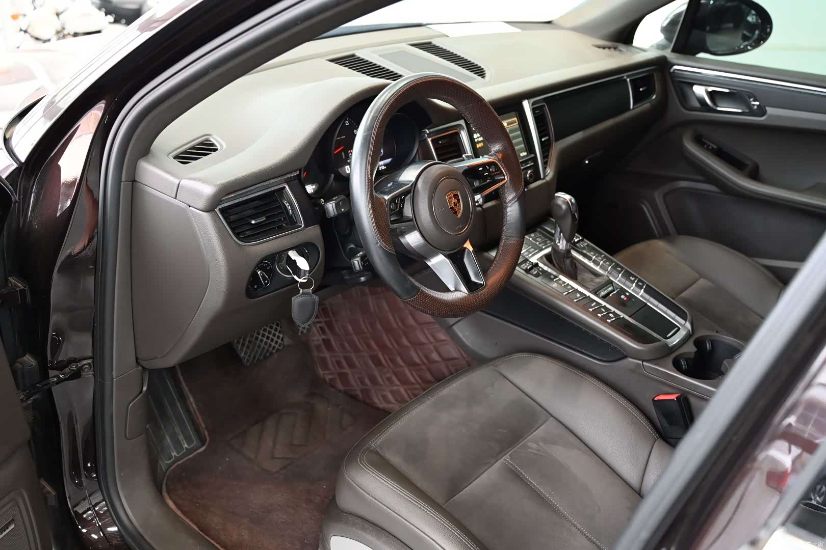Porsche Macan, 2016 12