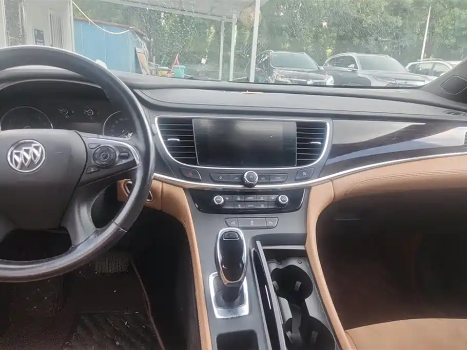 Buick Lacrosse