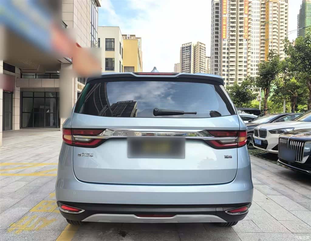 Geely Jiaji, 2021 8