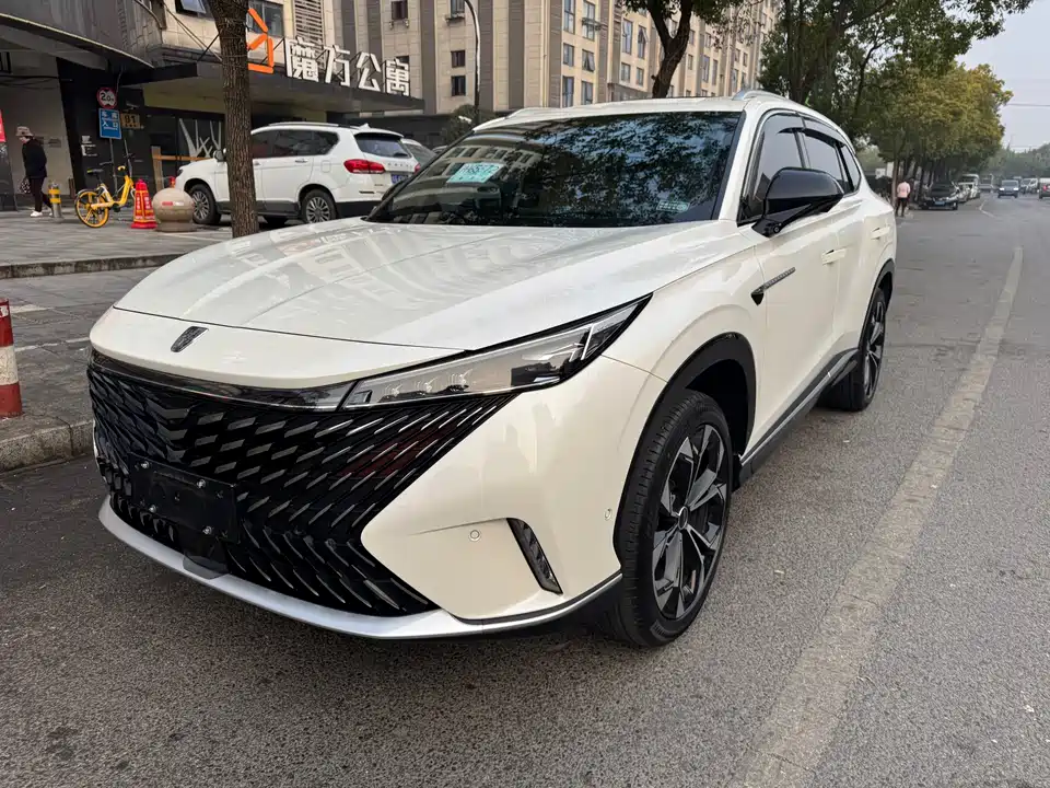 Roewe RX5