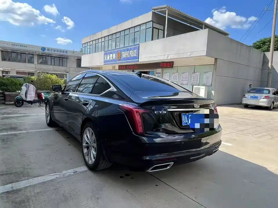 Cadillac CT5