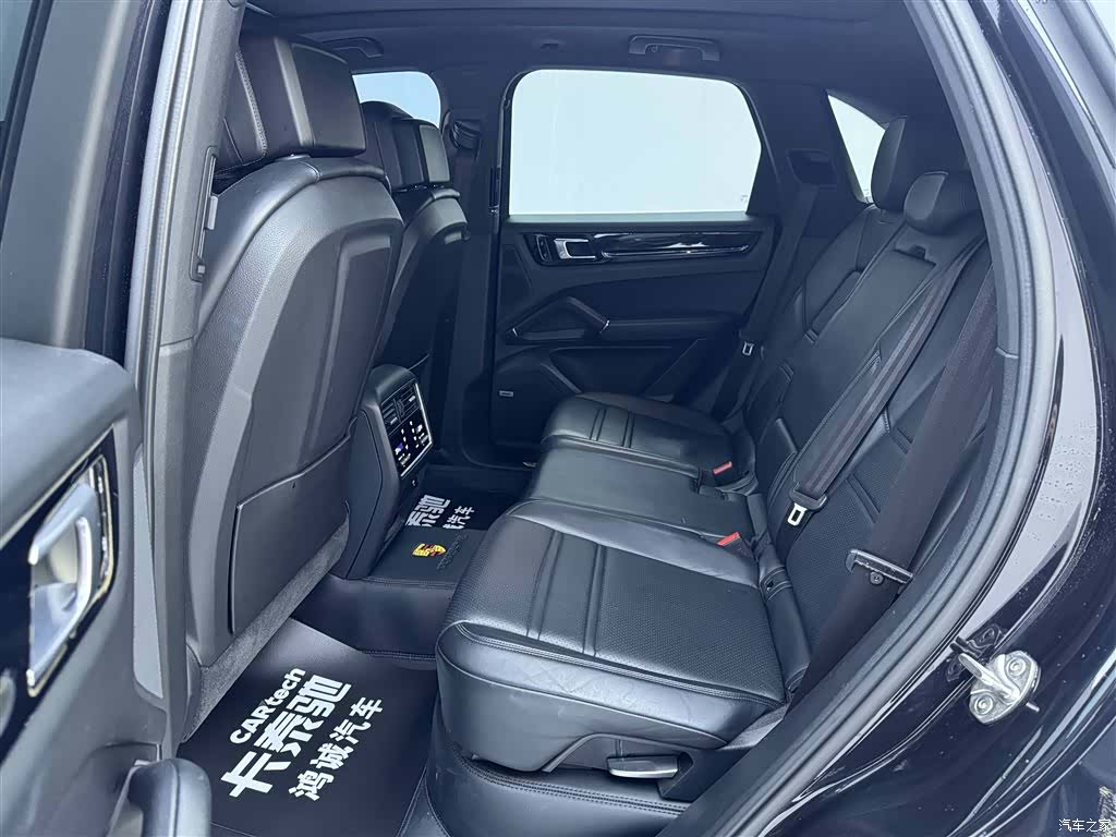 Porsche Cayenne, 2021 21