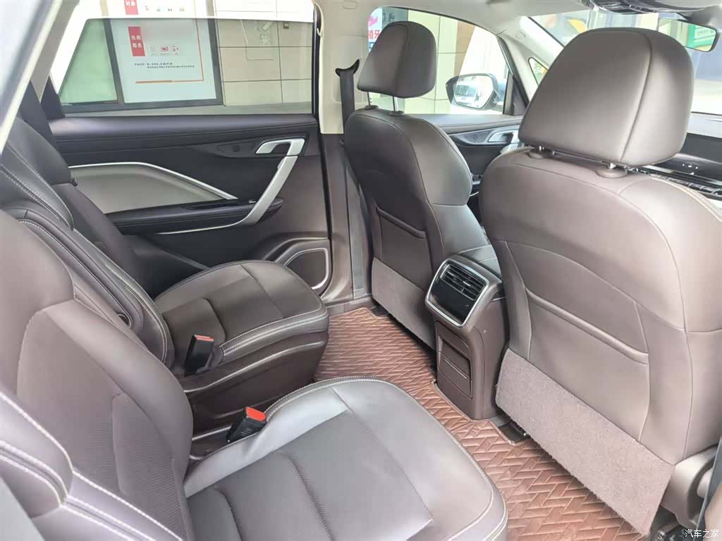 Geely Jiaji, 2021 15
