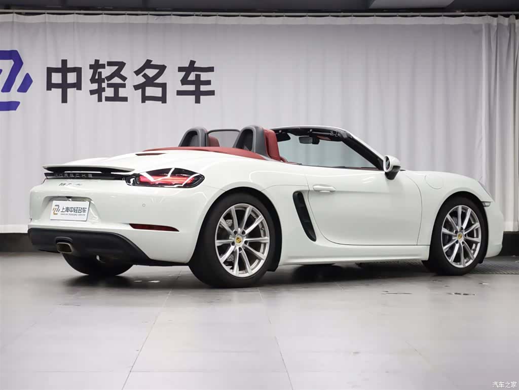 Porsche Boxster, 2023 3