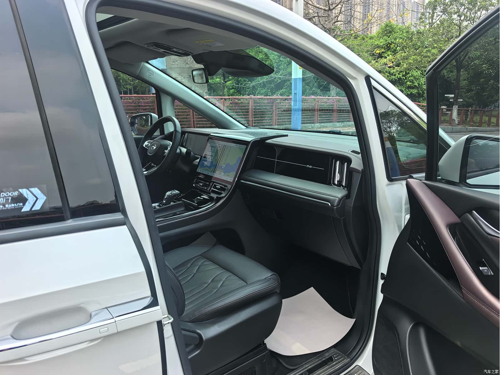 Trumpchi M8, 2023 21