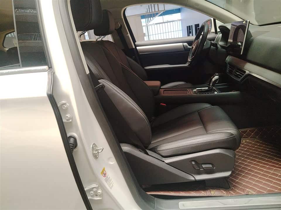 BYD Tang