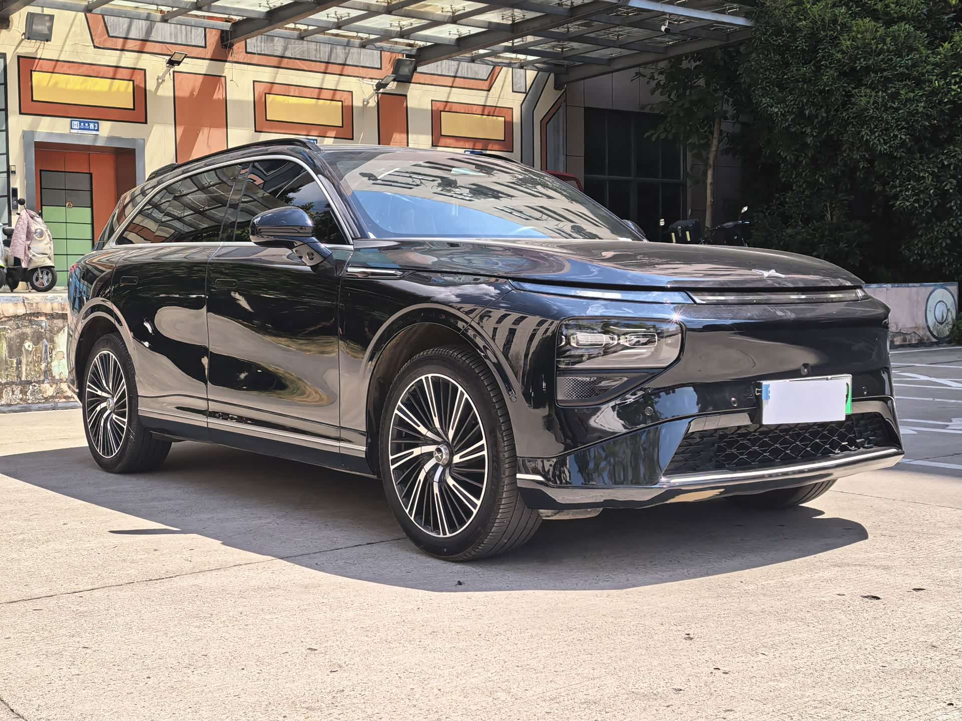 Xpeng G9, 2023 3