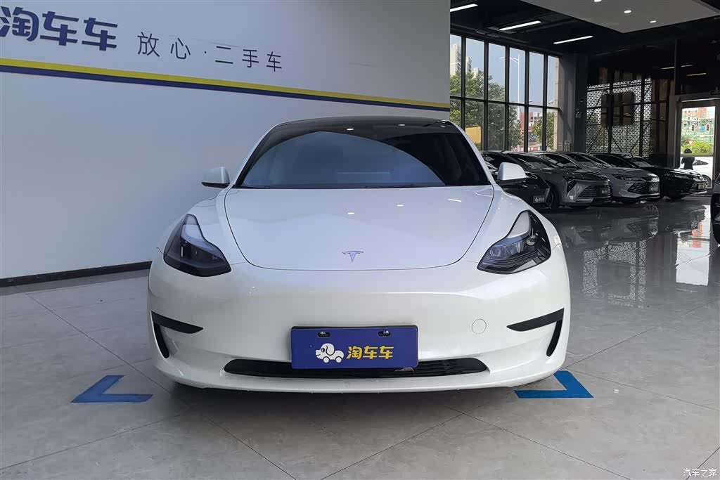 Tesla Model 3, 2023 2