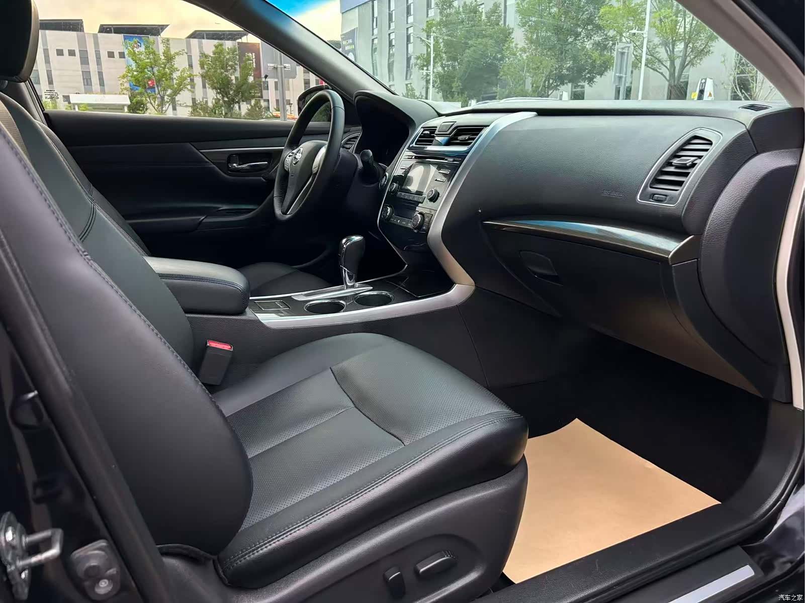 Nissan Teana, 2015 все фото