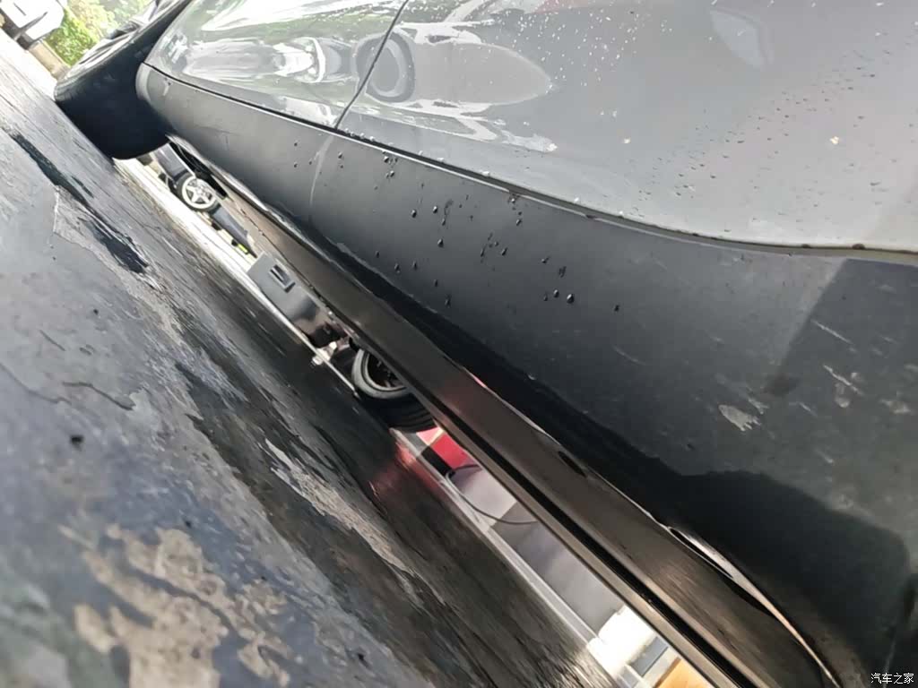 Tesla Model Y, 2023 22