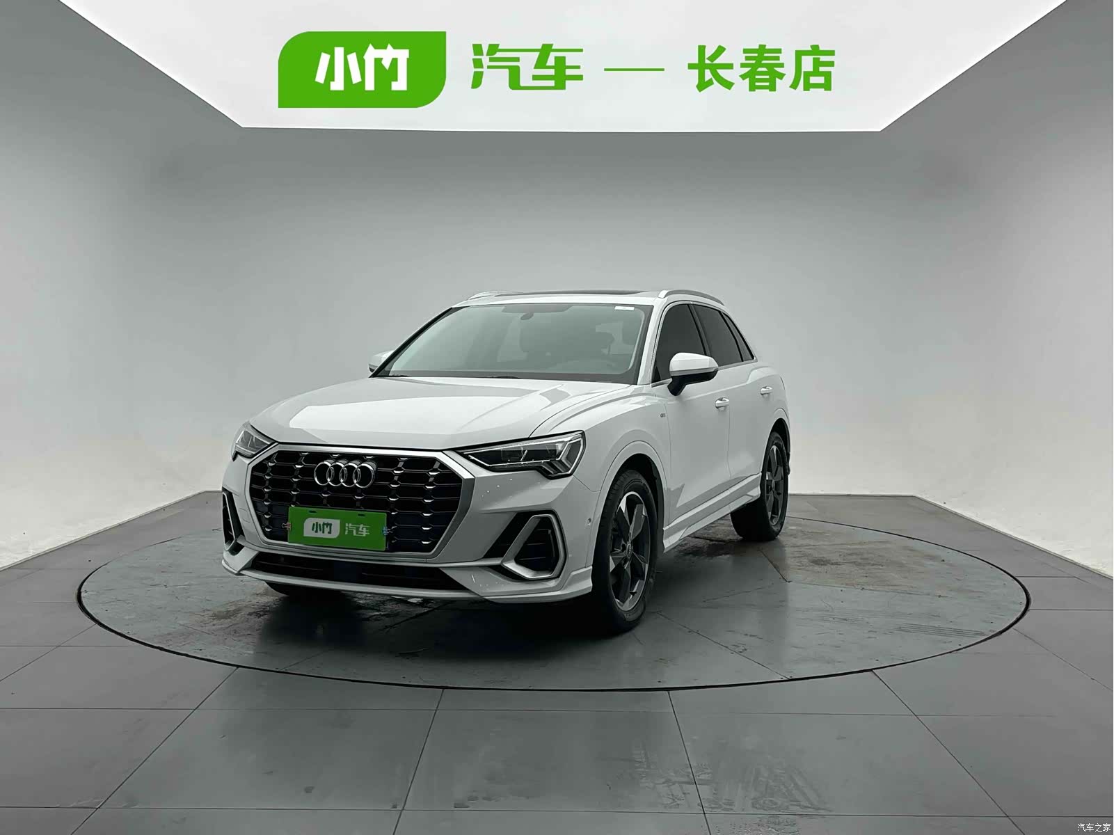 Audi Q3, 2022 1