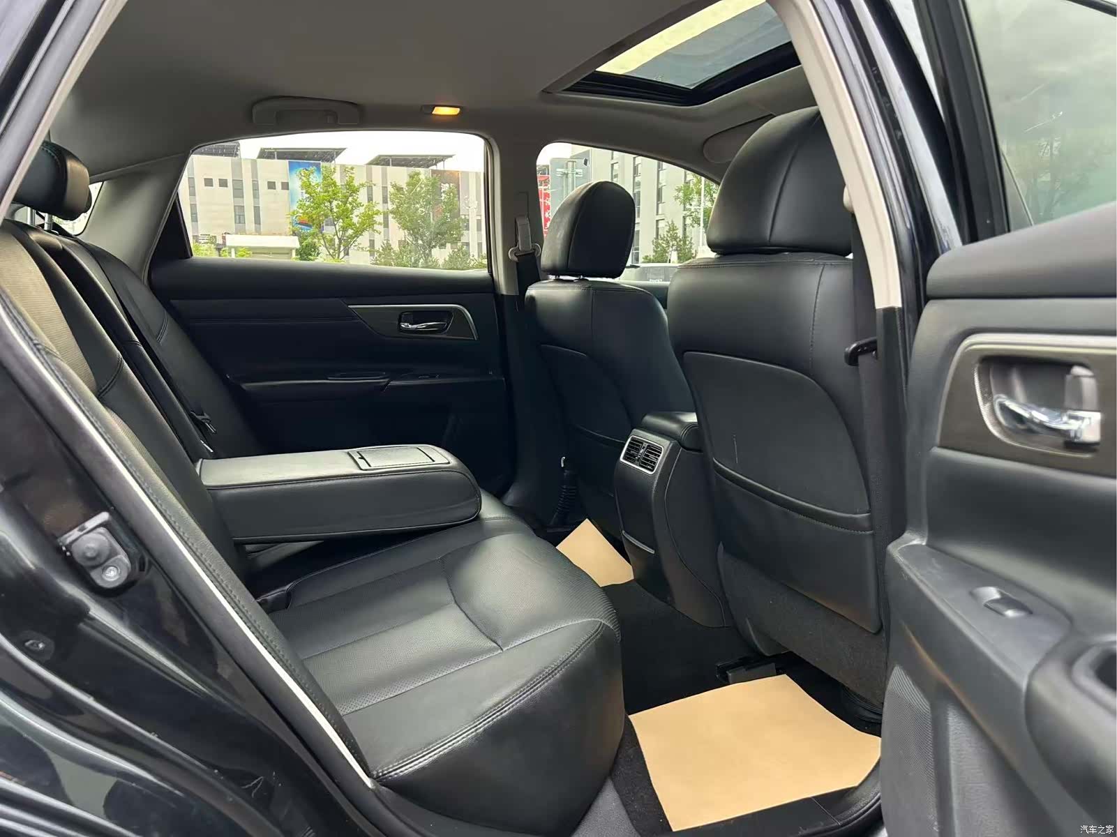 Nissan Teana, 2015 8