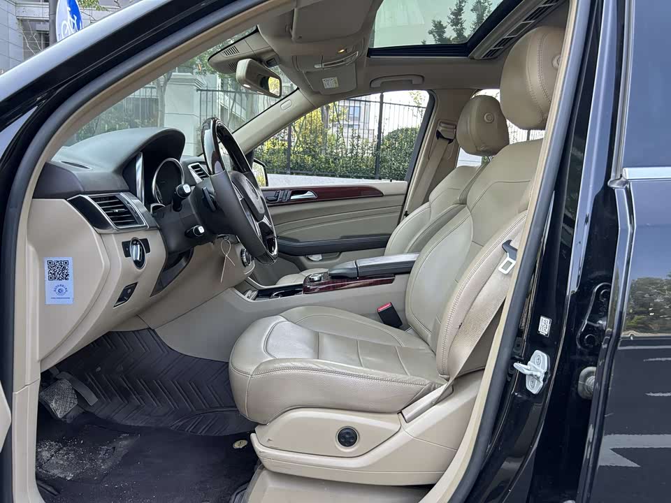 Mercedes-Benz M class