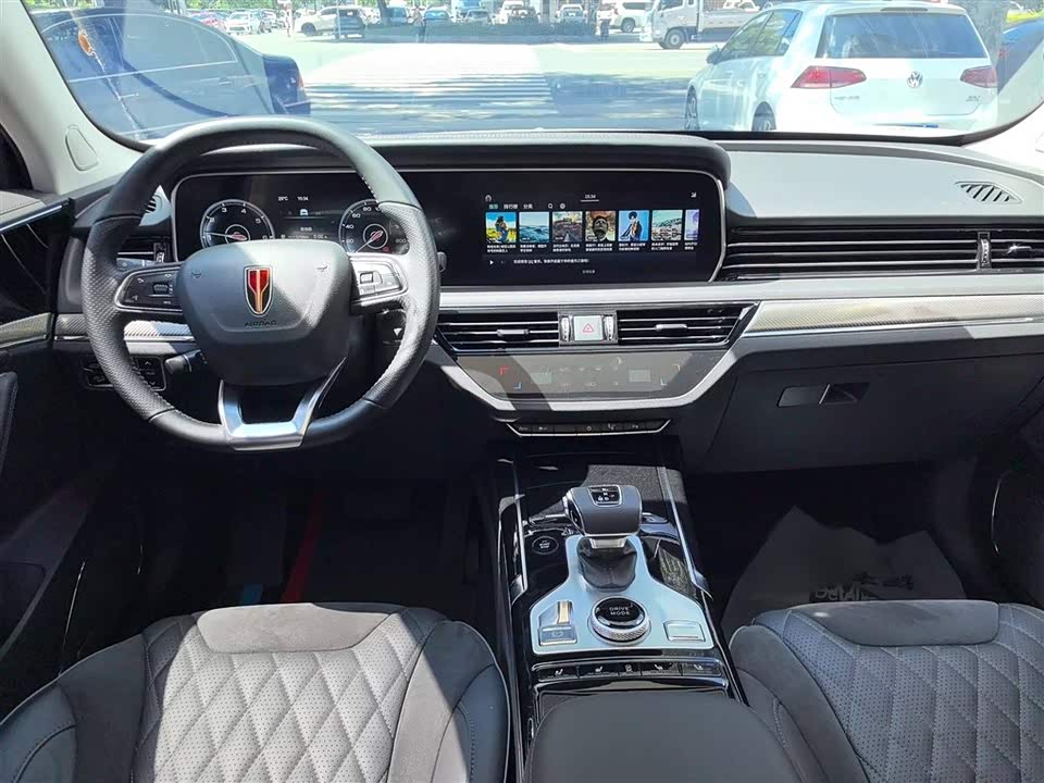 Hongqi HS5 Hongqi HS5