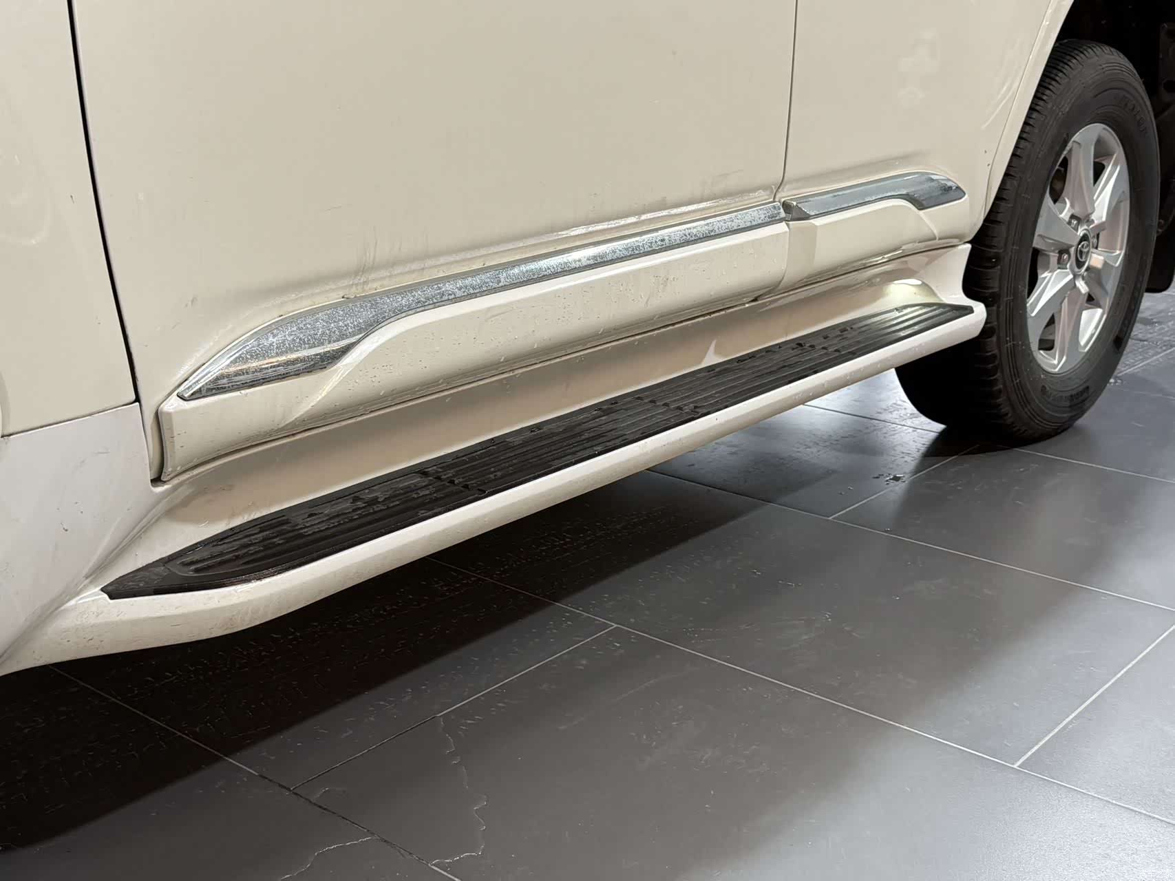 Toyota Land Cruiser, 2023 21