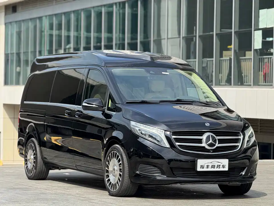 Mercedes-Benz V-class