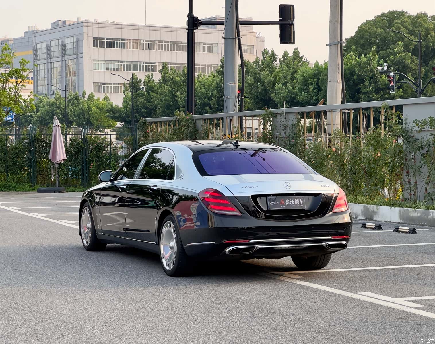 Maybach S-Class, 2019 6