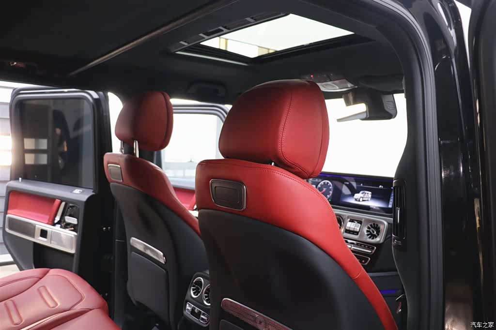 Mercedes-Benz G-Class, 2023 21
