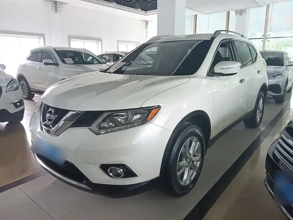 Nissan Qijun