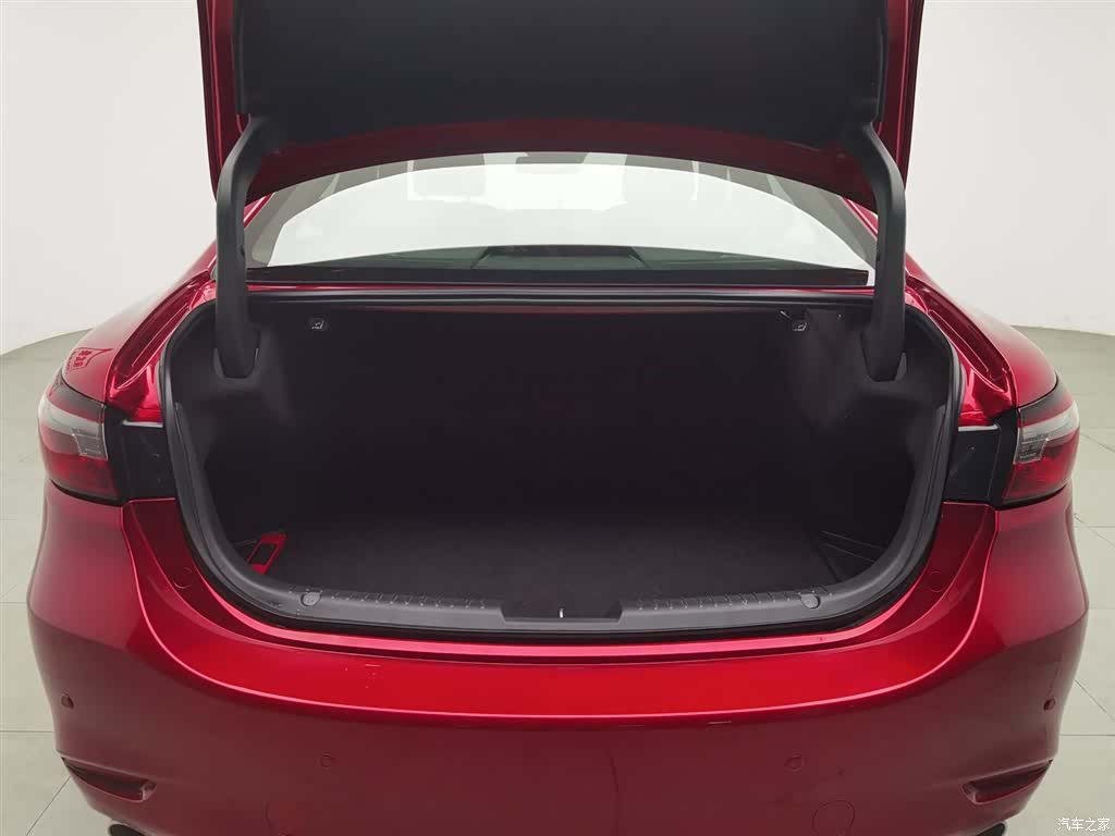 Mazda Atenza, 2021 16