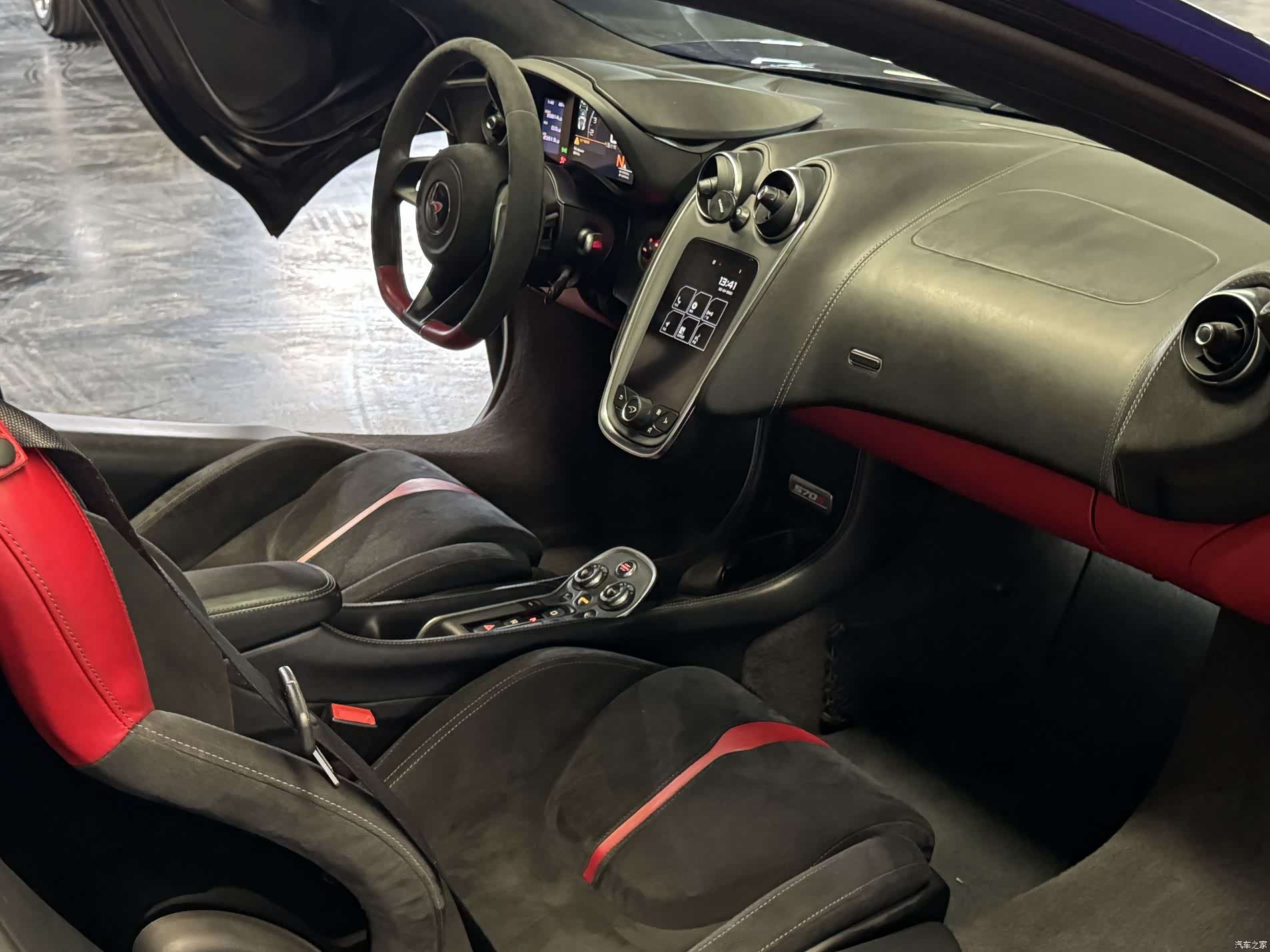 McLaren 570, 2018 10