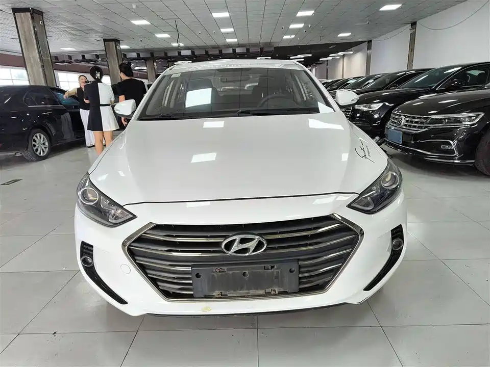 Hyundai Lead