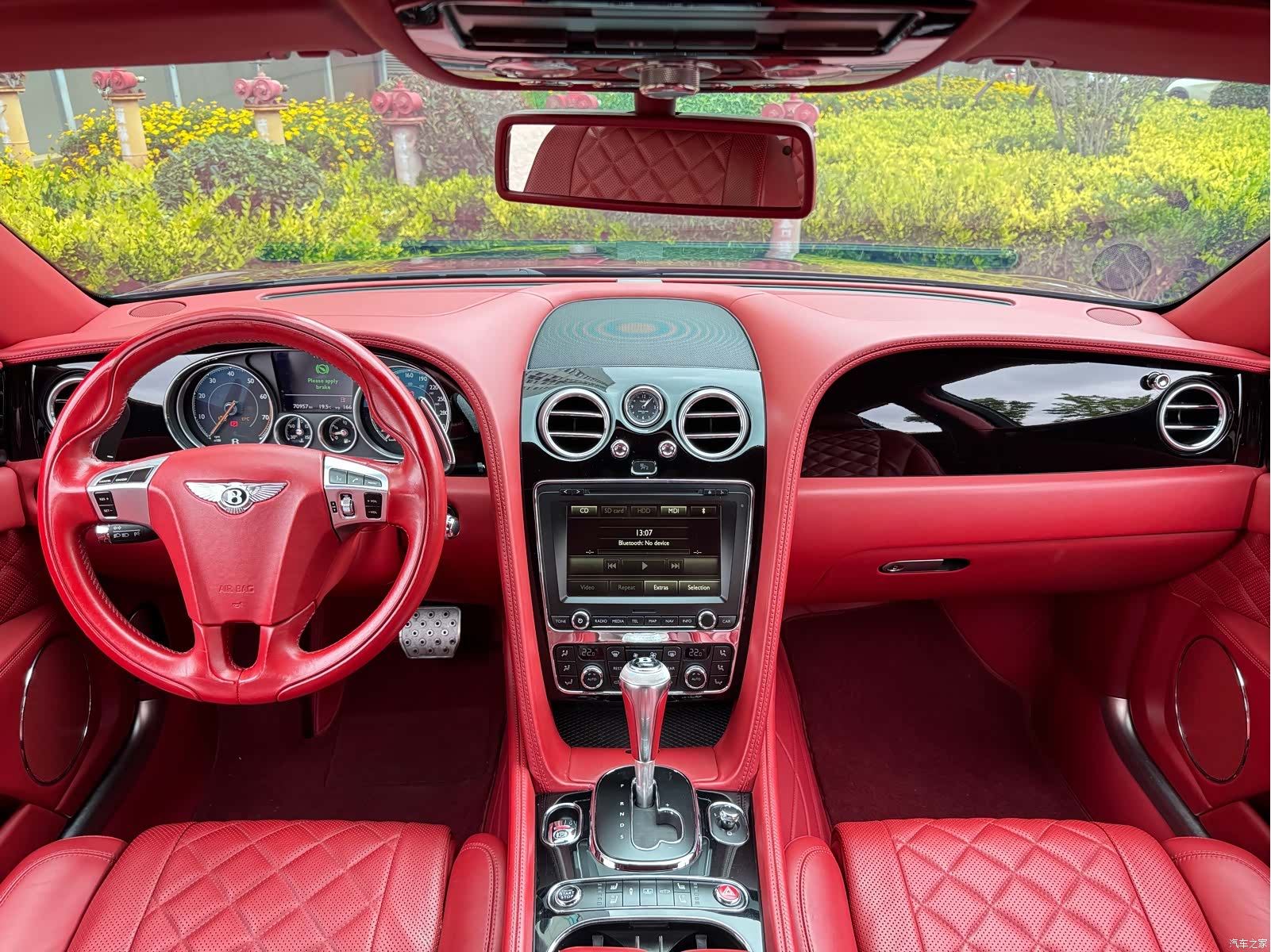 Bentley Flying Spur, 2020 11