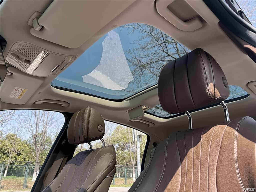 Mercedes-Benz E-Class, 2021 26