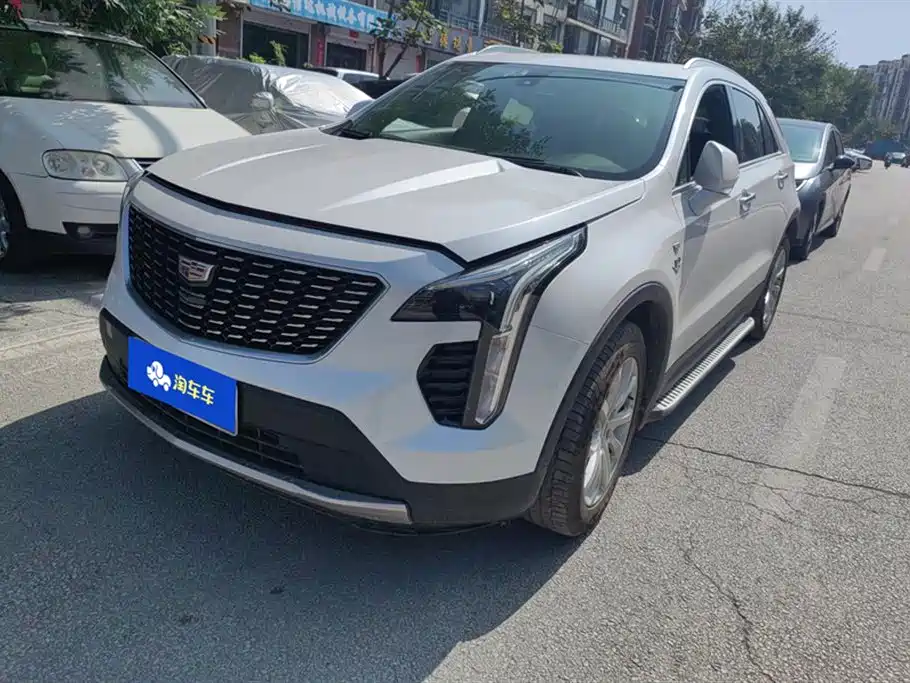 Cadillac XT4