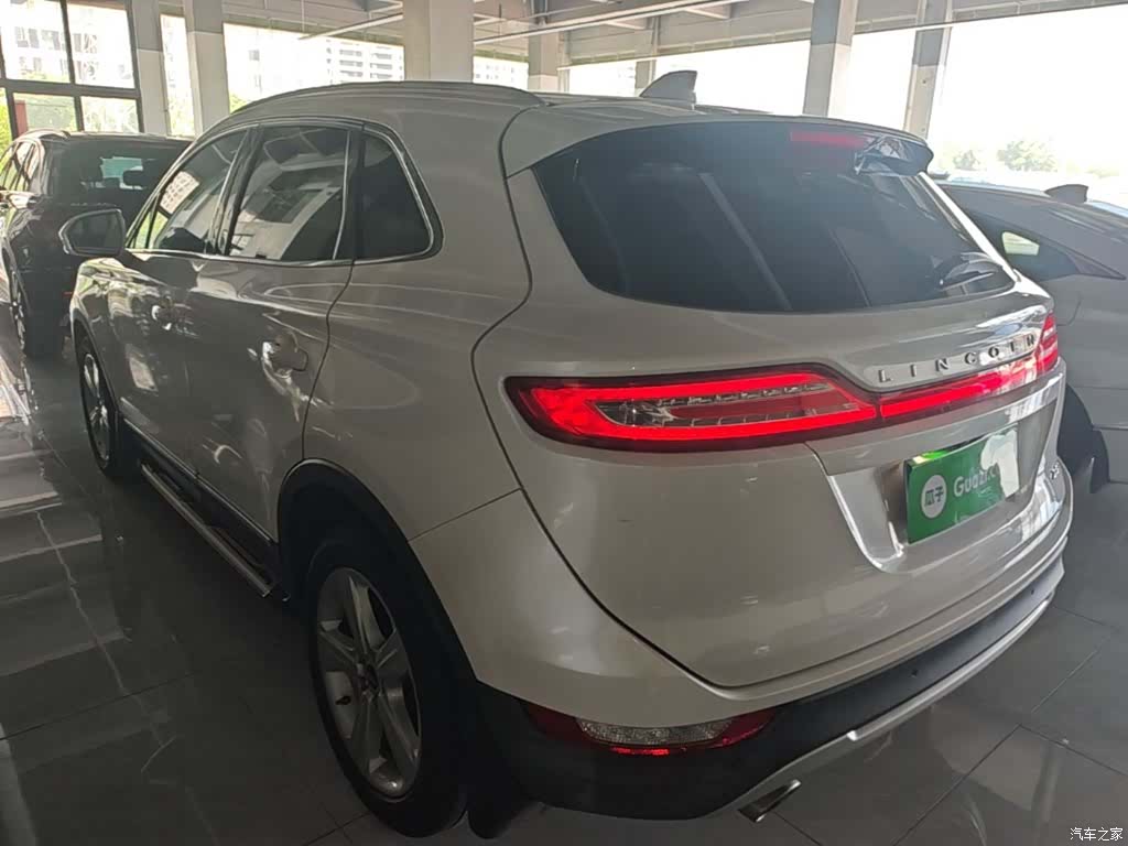 Lincoln MKC, 2018 все фото