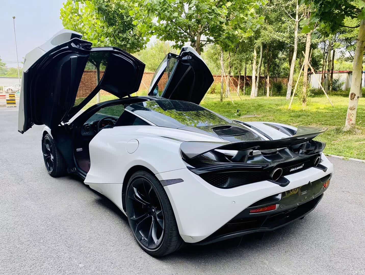 McLaren 720S, 2018 3