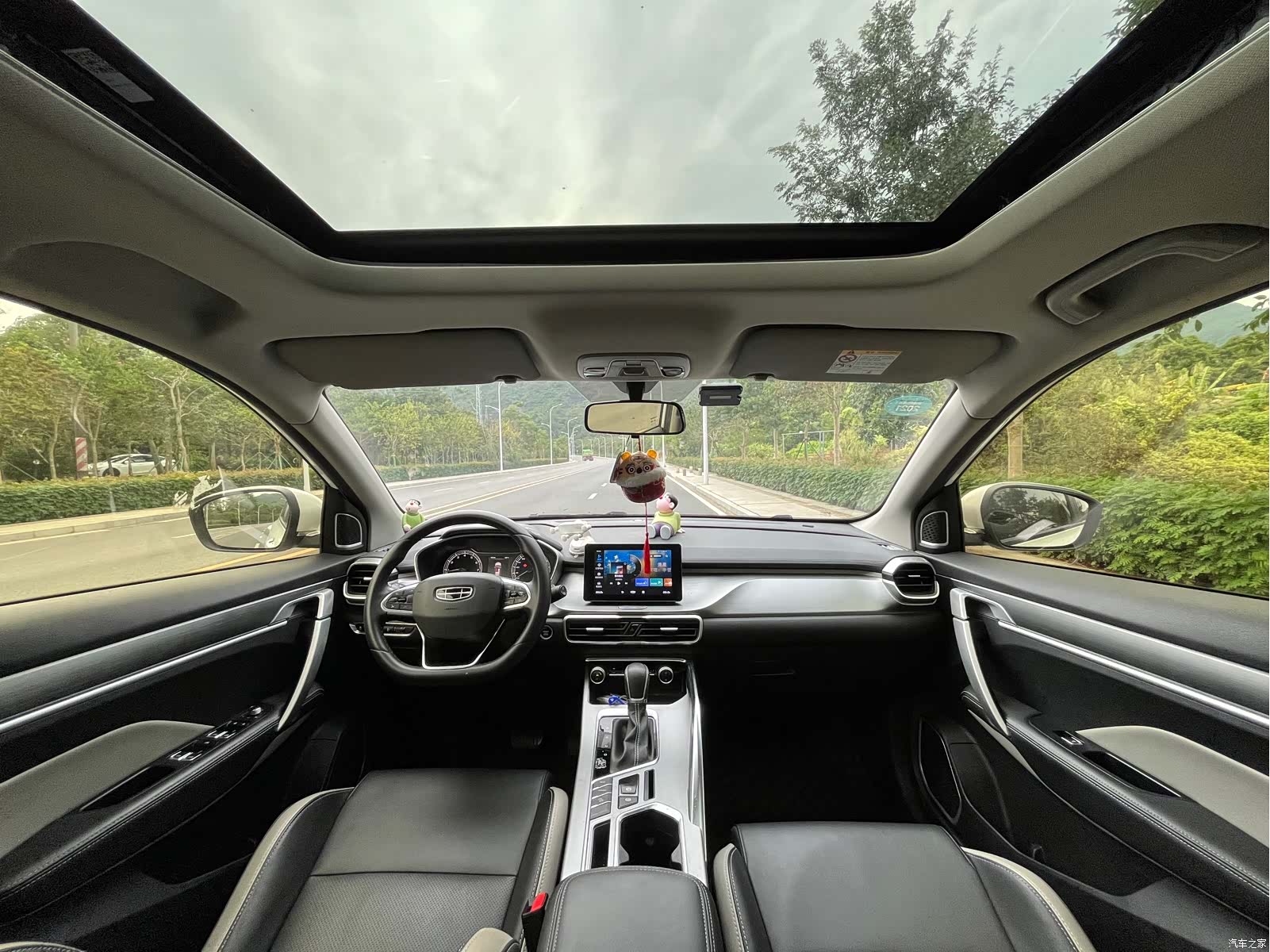 Geely Coolray, 2020 7