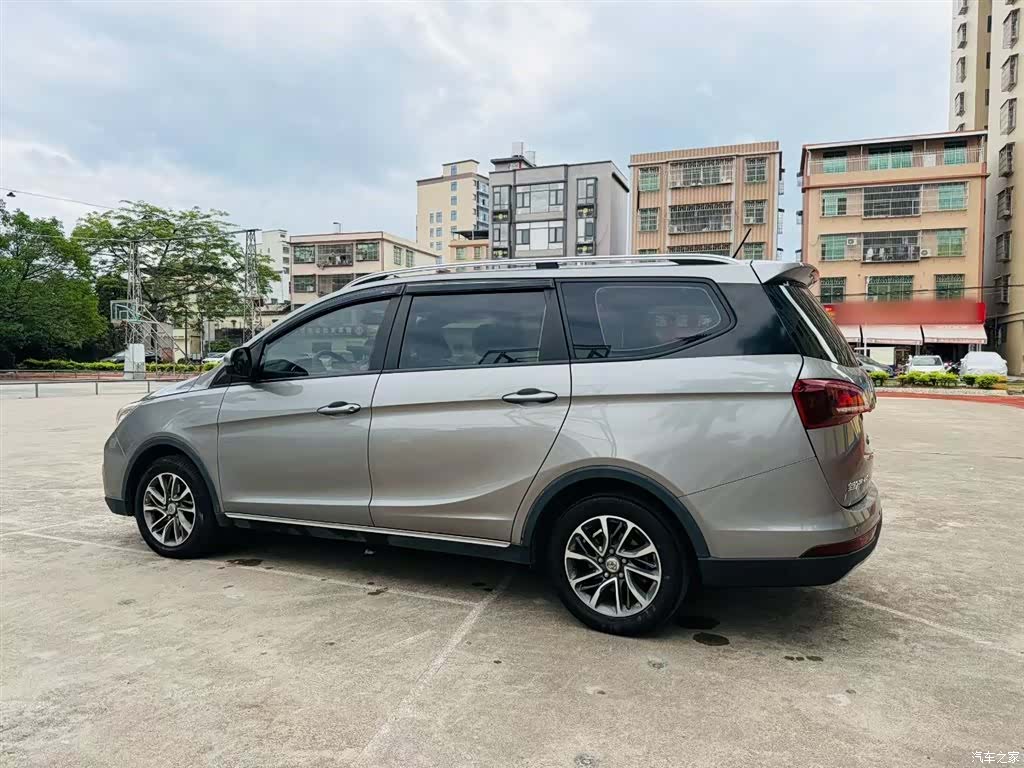 Wuling 730, 2020 все фото