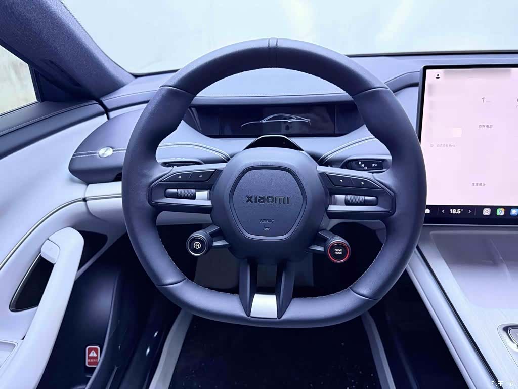 Xiaomi SU7, 2025 11