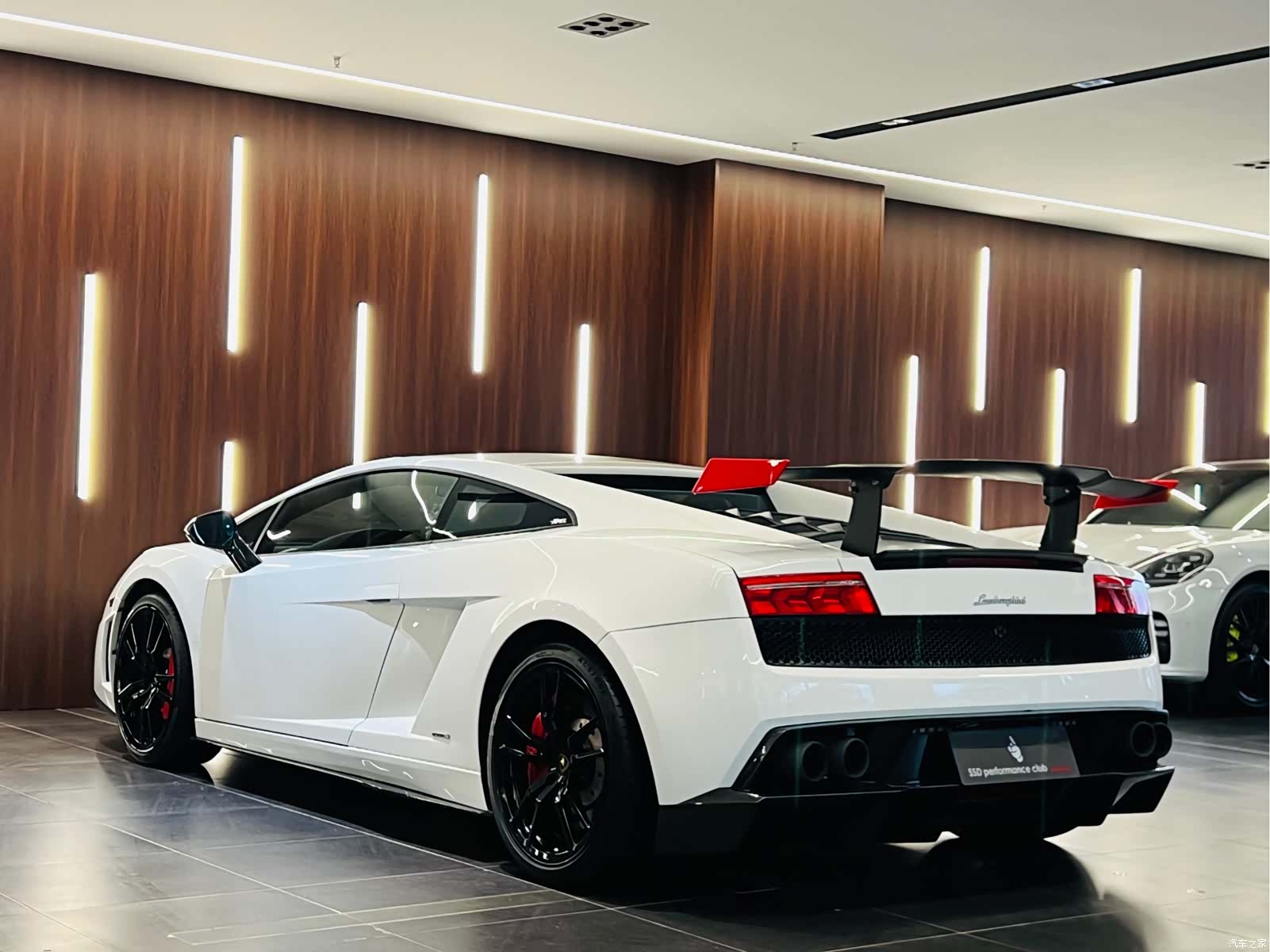 Lamborghini Gallardo, 2013 7
