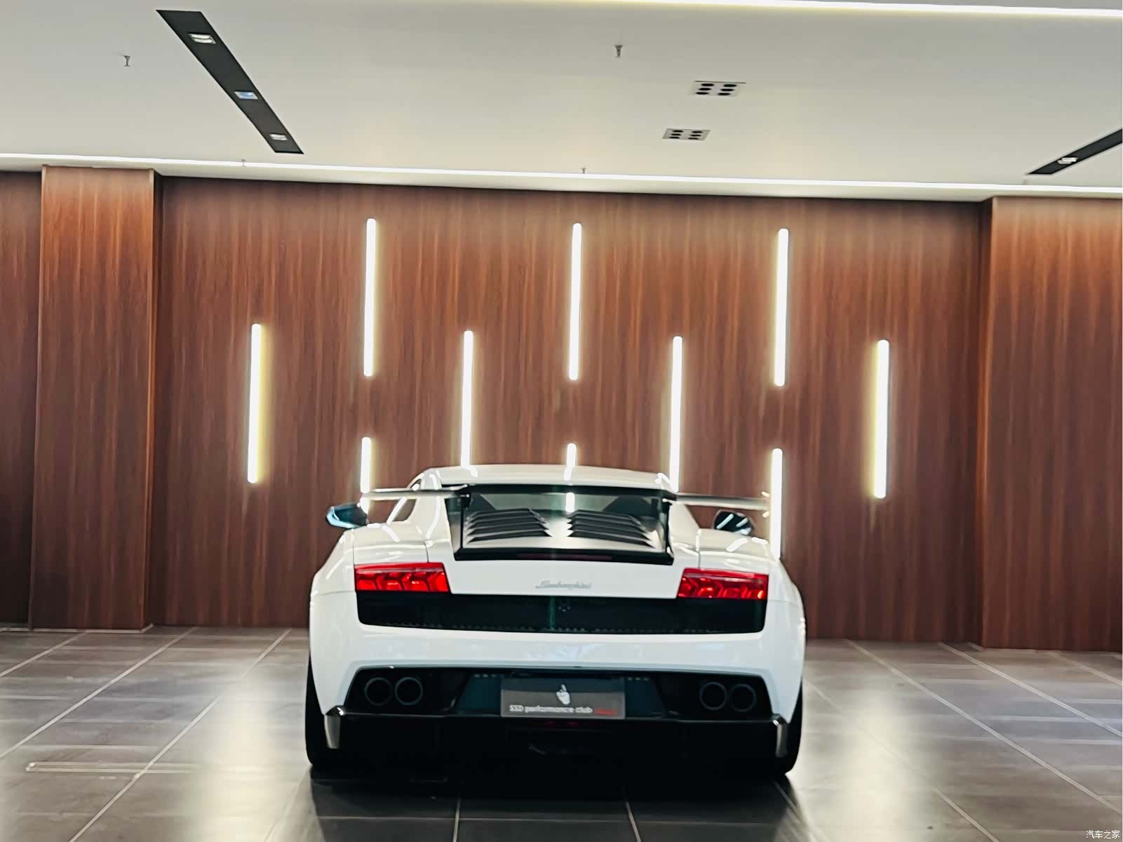Lamborghini Gallardo, 2013 8