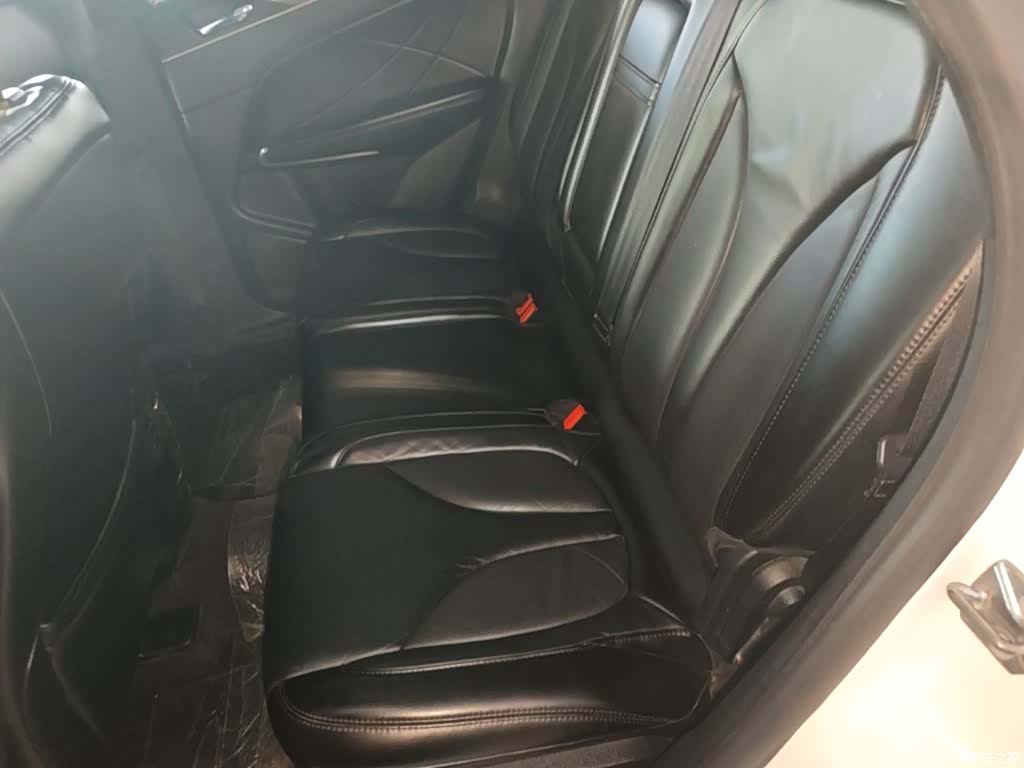 Lincoln MKC, 2018 17